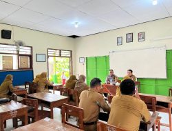 Polisi Sosialisasikan Bahaya Bullying dan Dampak Negatif Gadget di SDN 2 Tanjungsari Taman